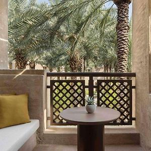 Deluxe Desert View Twin Room